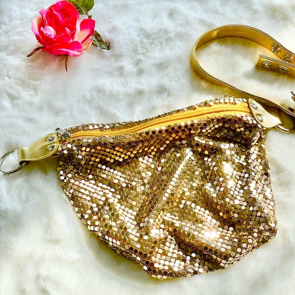 New No tags GOLD SEQUINS PURSE with Detachable Strap . Room for phone & make up! - Picture 9 of 9